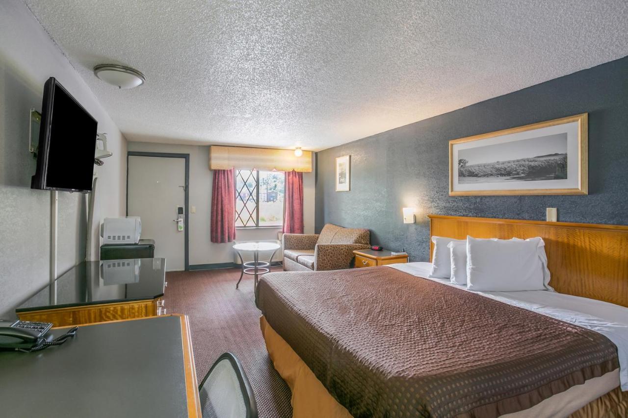 Scottish Harrisburg-hershey South Motel 2*