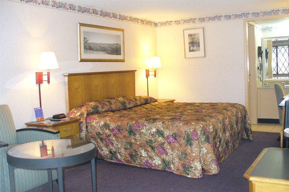 Scottish Harrisburg-hershey South Motel 2*
